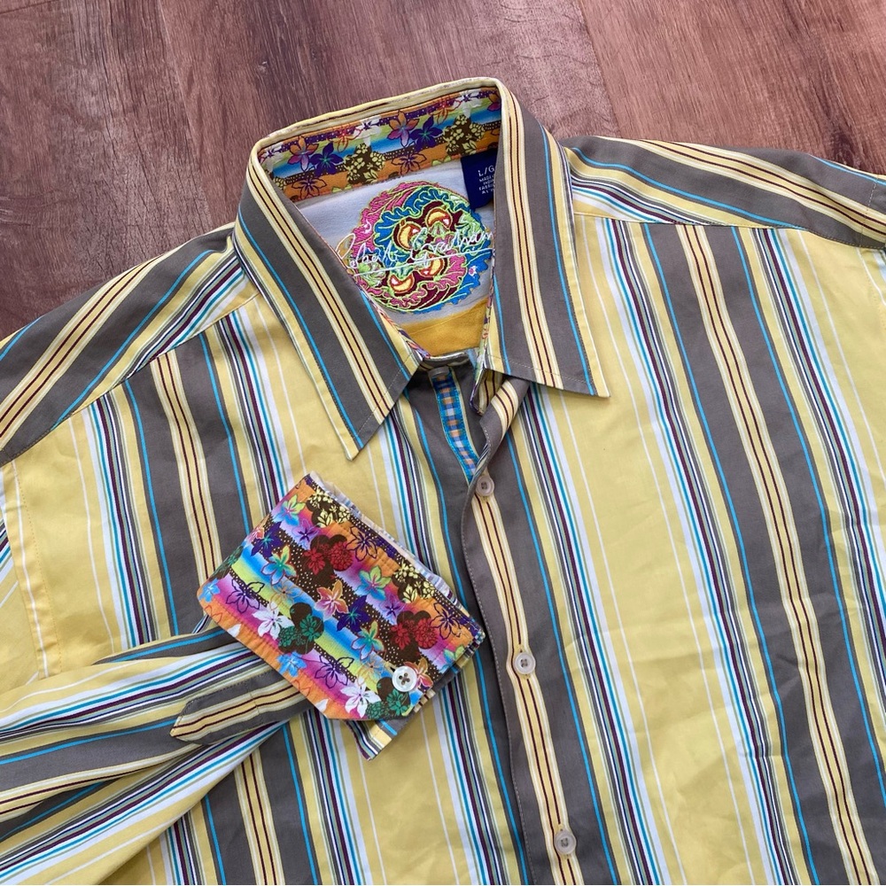 Robert Graham Long Sleeve Button Up Shirt Mens Size Large Classic Fit Flip Cuff